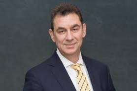 Șeful companiei Pfizer care a dezvoltat vaccinul anti-COVID încă nu s-a vaccinat. Cum se justifică Albert Bourla